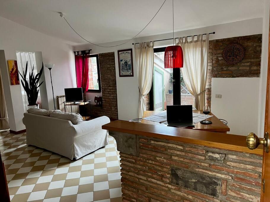 Apartamento La Mansarda San Miniato Exterior foto